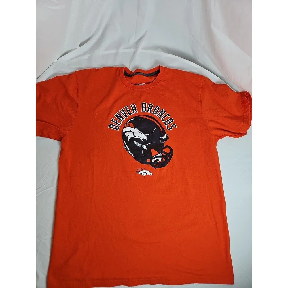 NFL Team Apparel Denver Broncos Helmet T-Shirt Men's XL Orange